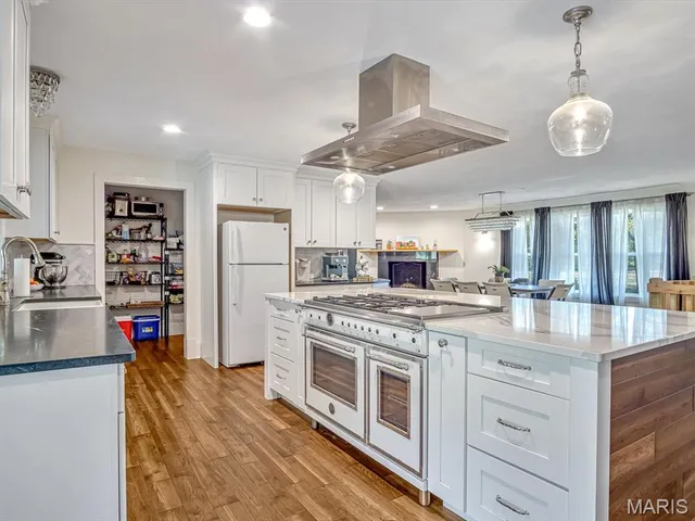 $500,000 | 1010 Shawnee Road, Greenville, IL 62246