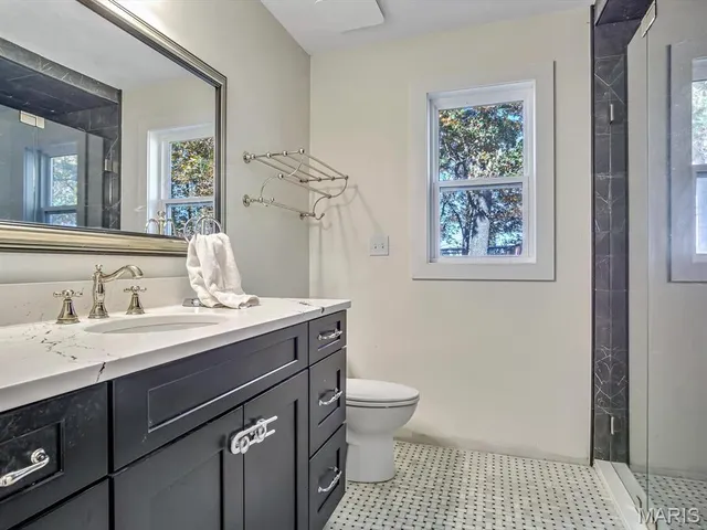 $500,000 | 1010 Shawnee Road, Greenville, IL 62246