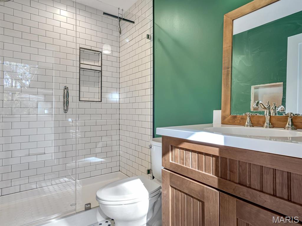 1010 Shawnee Road Greenville, IL 62246 - Photo 26 of 41