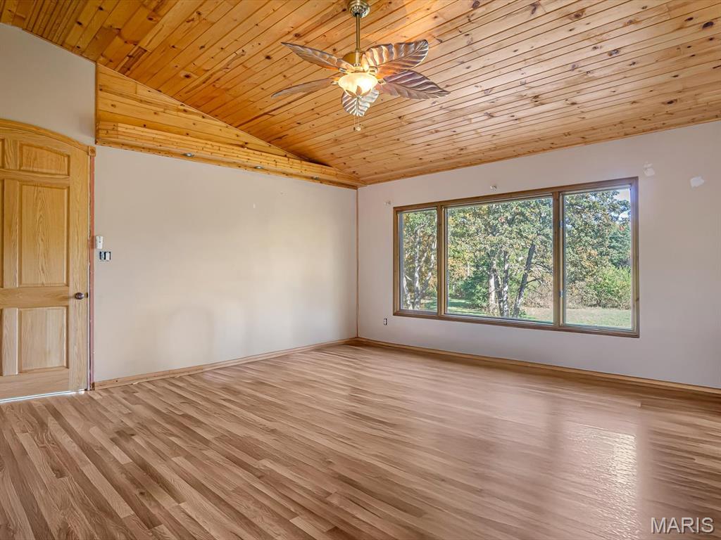 1010 Shawnee Road Greenville, IL 62246 - Photo 31 of 41