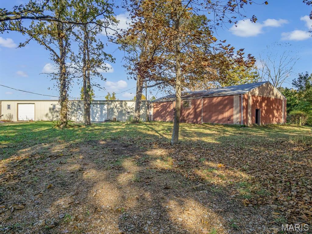 1010 Shawnee Road Greenville, IL 62246 - Photo 34 of 41