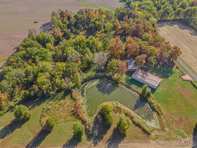 $500,000 | 1010 Shawnee Road, Greenville, IL 62246