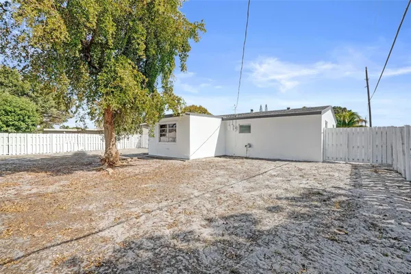 $699,000 | 1437 Southwest 1st Avenue, Deerfield Beach, FL 33441