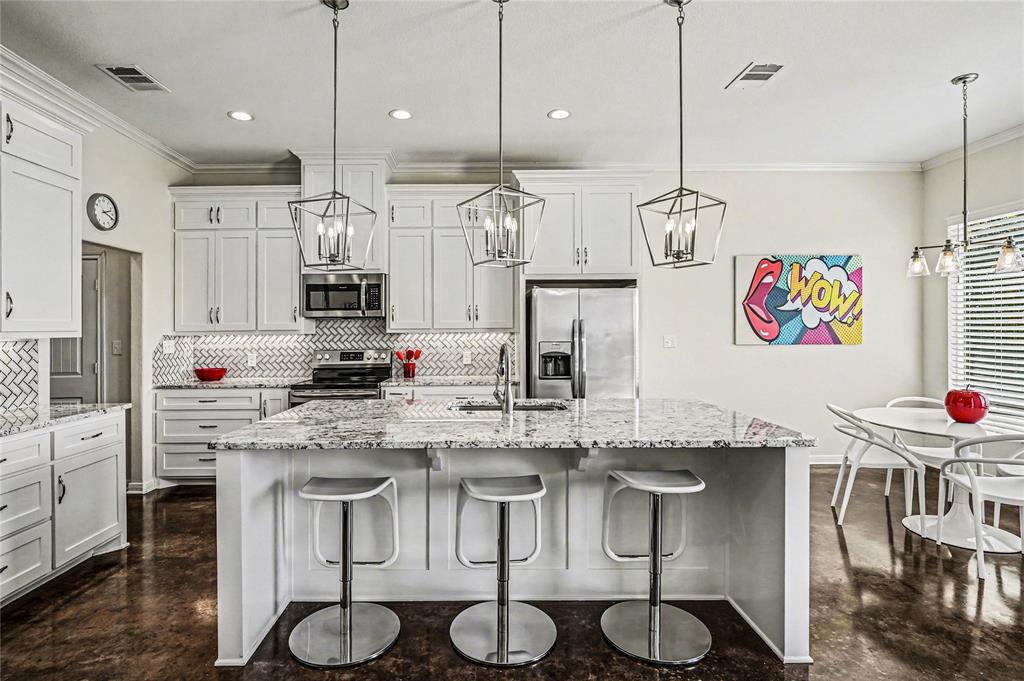 2425 South 16th Street Waco, TX 76706 - Photo 12 of 33