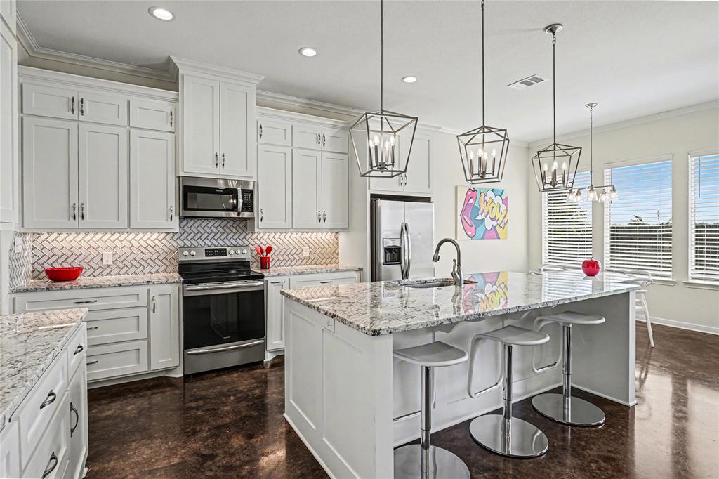 2425 South 16th Street Waco, TX 76706 - Photo 13 of 33