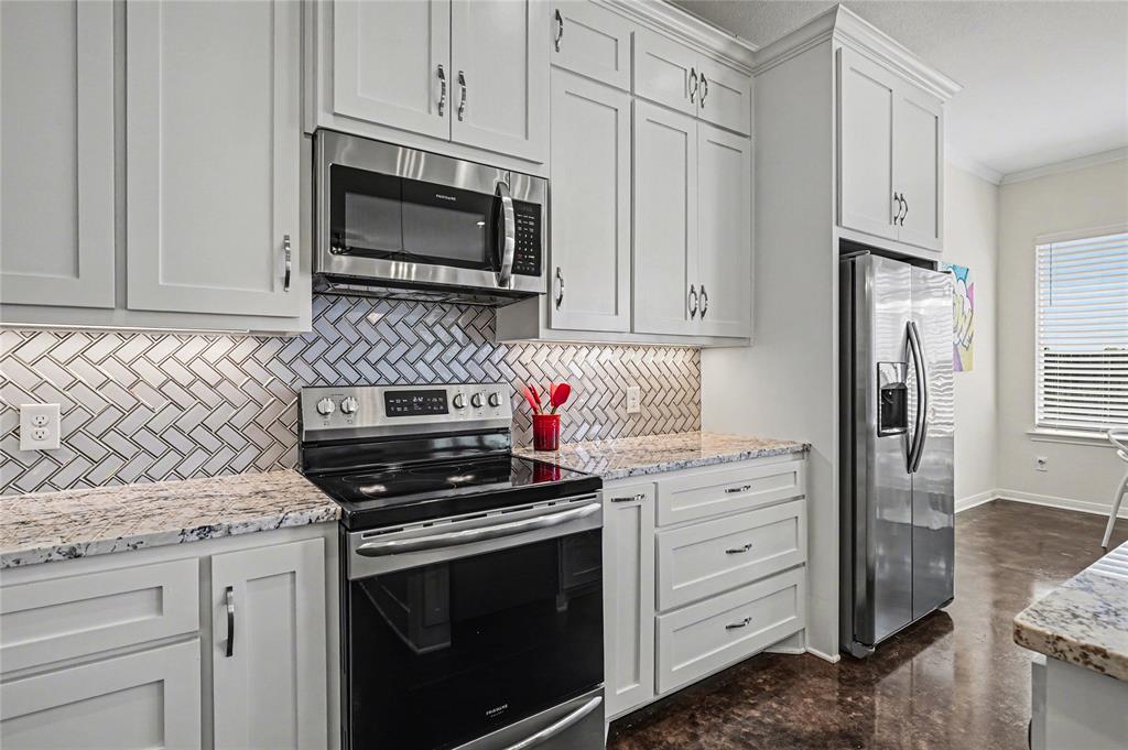 2425 South 16th Street Waco, TX 76706 - Photo 14 of 33