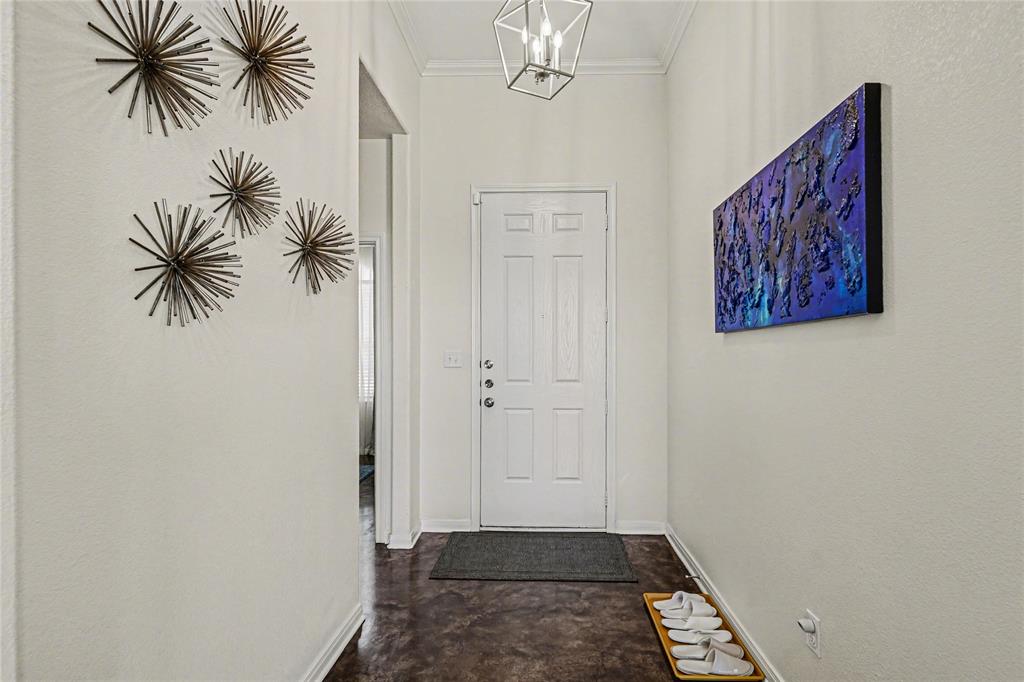 2425 South 16th Street Waco, TX 76706 - Photo 3 of 33