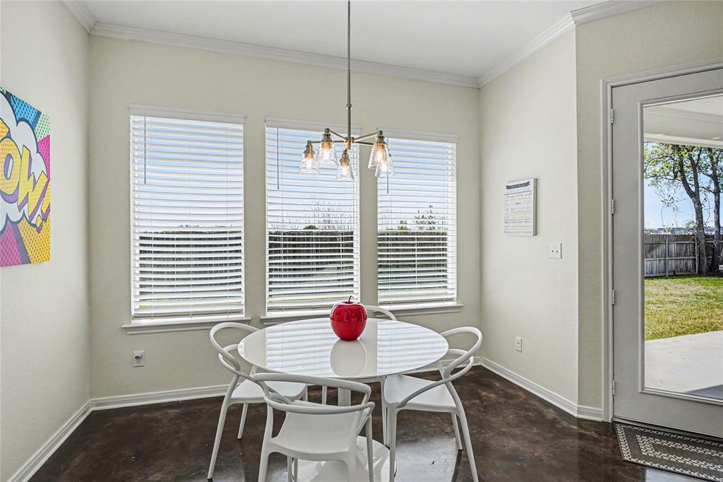 2425 South 16th Street Waco, TX 76706 - Photo 7 of 33