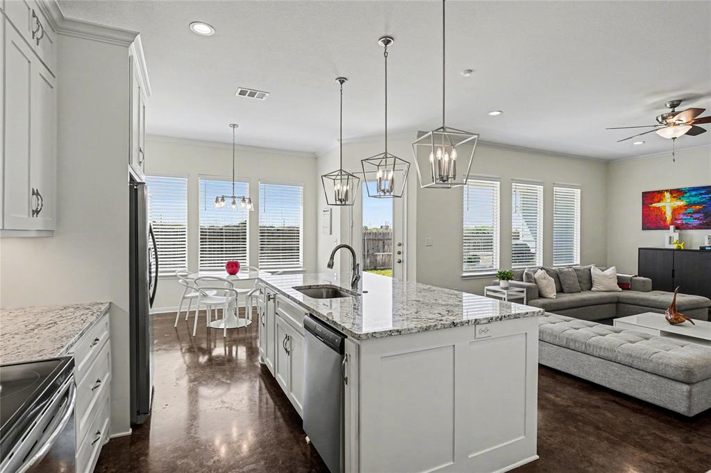 2425 South 16th Street Waco, TX 76706 - Photo 10 of 33