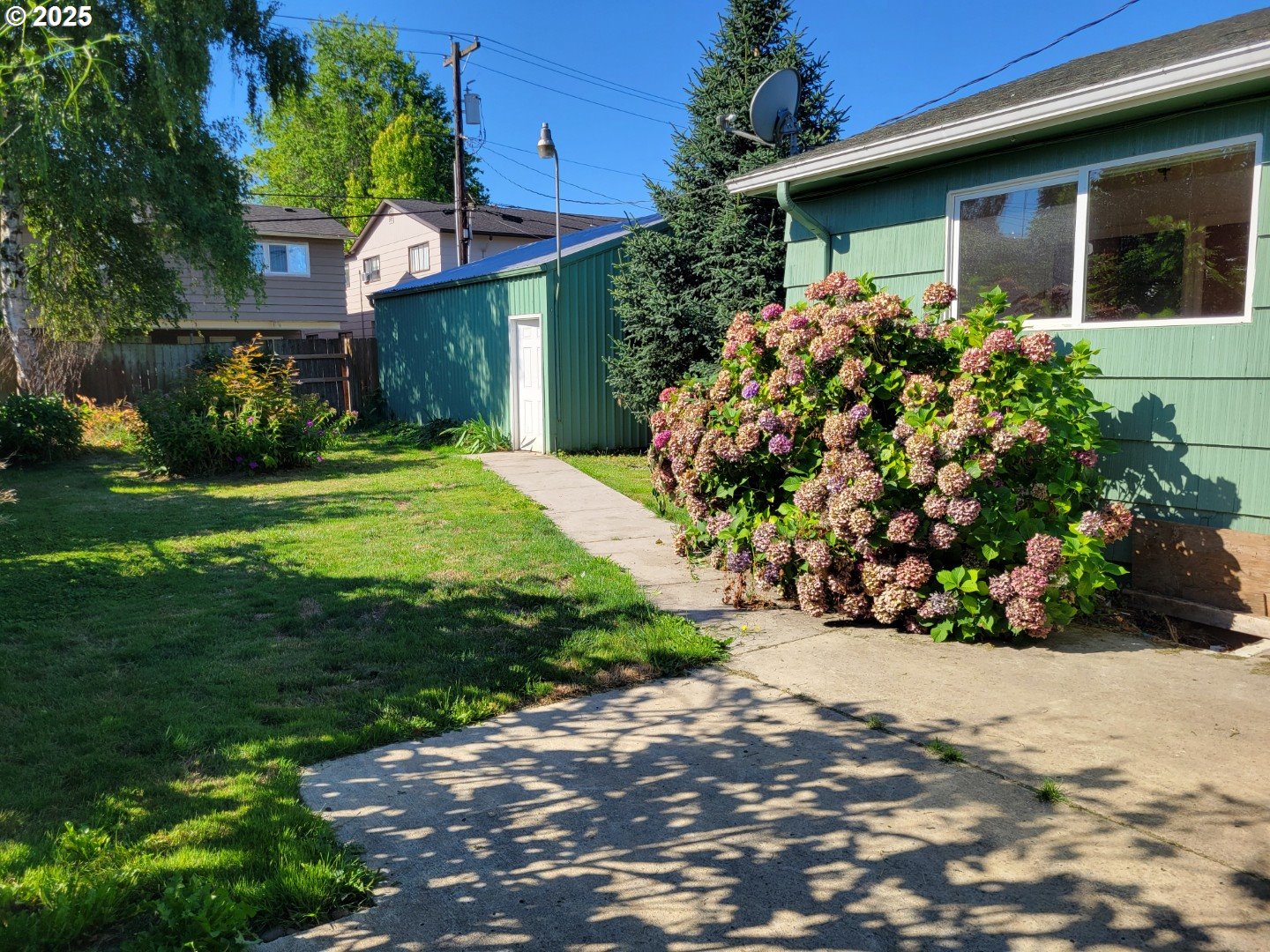 3155 Michigan Street Longview, WA 98632 - Photo 3 of 20