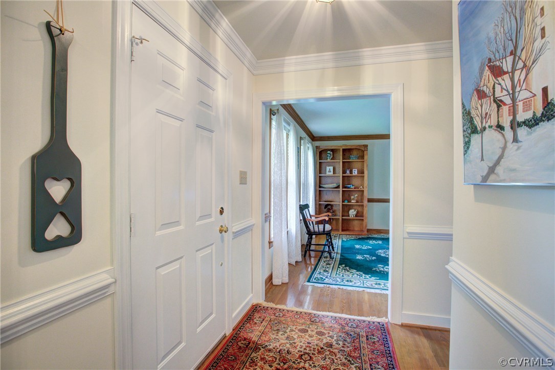 11109 Warren View Road Henrico, VA 23233 - Photo 4 of 38 Gallery Image 4