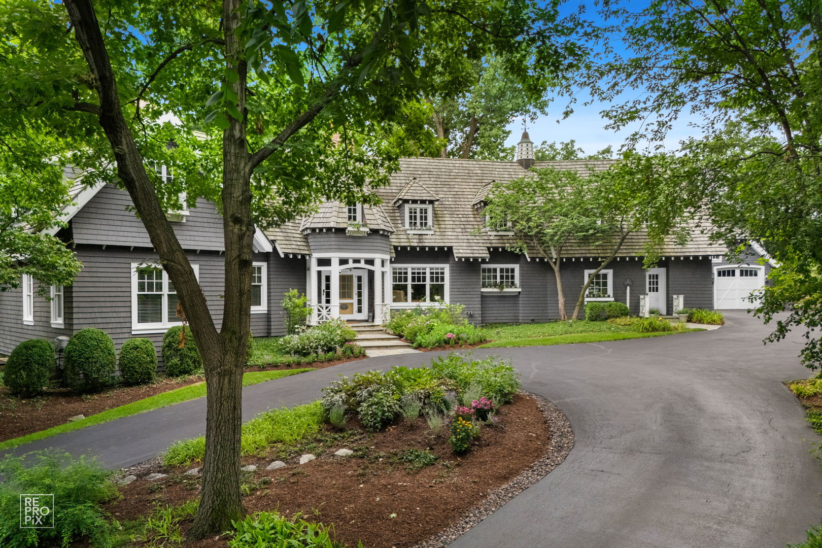 3404 Adams Road Oak Brook, IL 60523 - Photo 3 of 64 Gallery Image 3