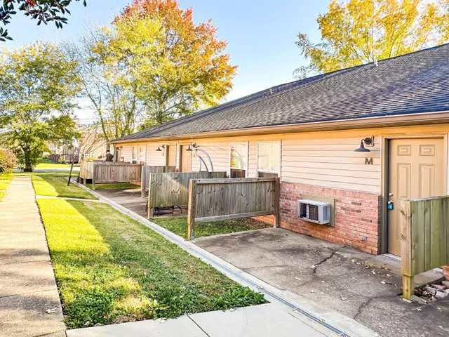 $795 | 100 Ballygar Street, Unit M, Clarksville, TN 37043