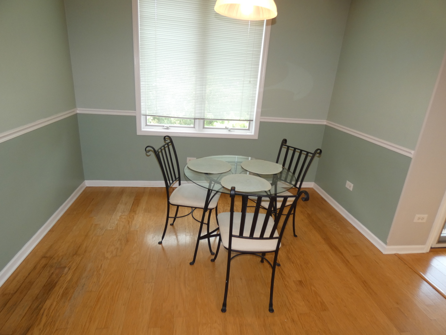 1761 Pavilion Way, Unit 301 Park Ridge, IL 60068 - Photo 15 of 36