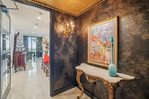 $2,999,000 | 3401 Bayshore Boulevard, Unit 1704, Tampa, FL 33629