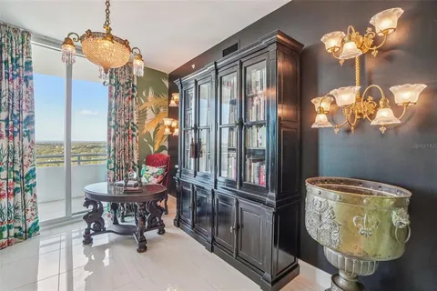 $2,999,000 | 3401 Bayshore Boulevard, Unit 1704, Tampa, FL 33629