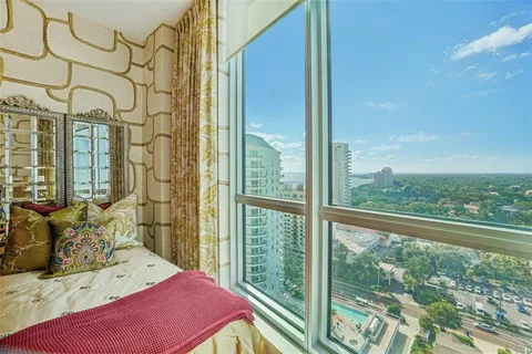 $2,999,000 | 3401 Bayshore Boulevard, Unit 1704, Tampa, FL 33629