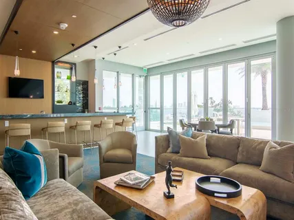 $2,999,000 | 3401 Bayshore Boulevard, Unit 1704, Tampa, FL 33629