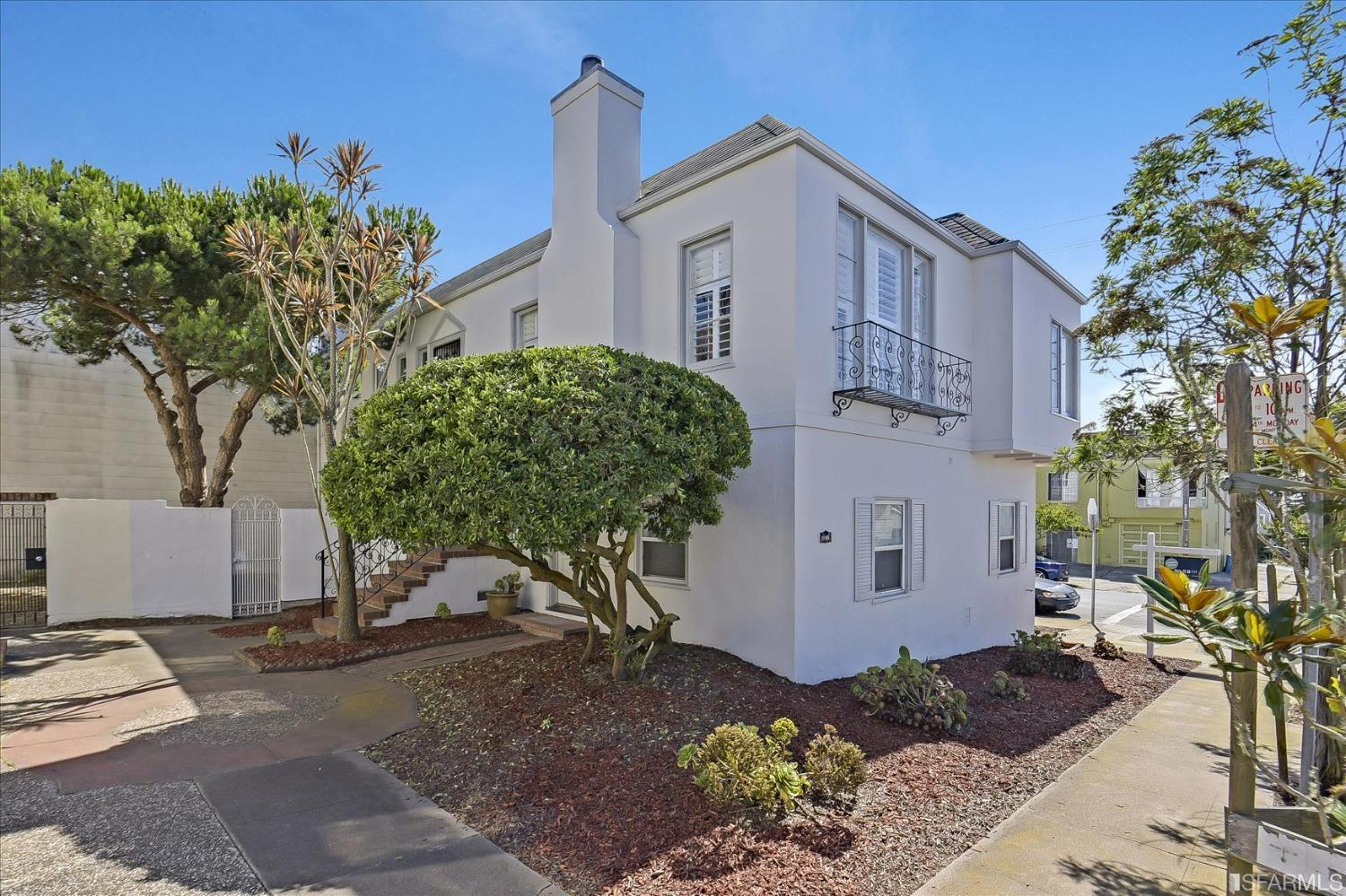 1845 Pacheco Street San Francisco, CA 94116 - Photo 5 of 57