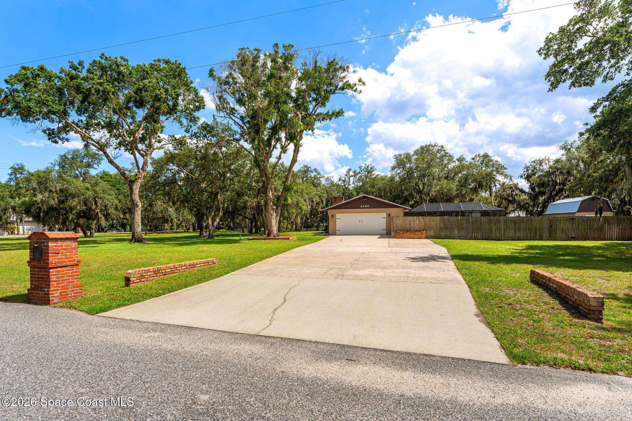 3480 Turtle Mound Road Melbourne, FL 32934 - Photo 55 of 69 driveway