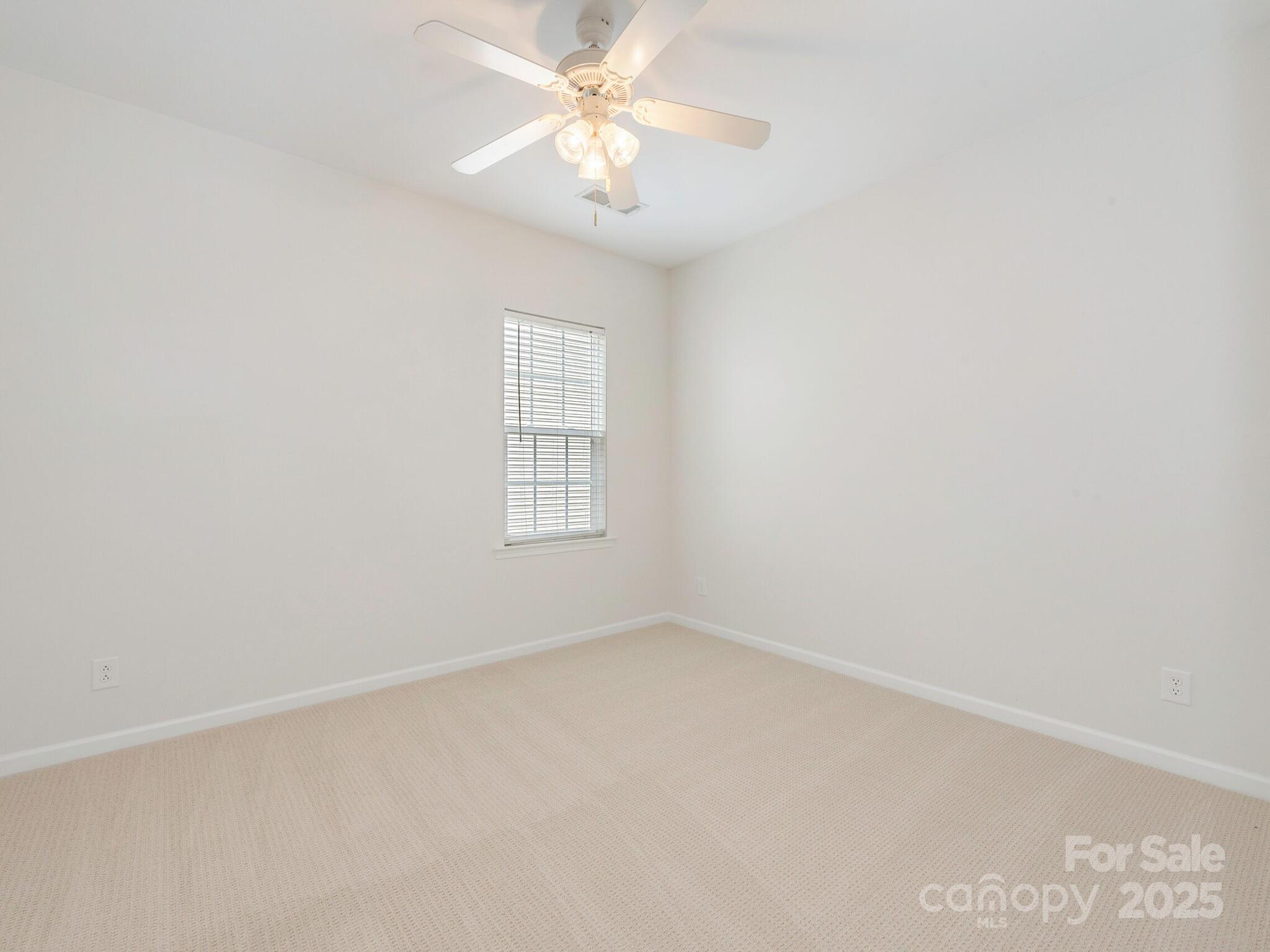 5306 Ridge Path Lane Charlotte, NC 28269 - Photo 15 of 21 Gallery Image 15