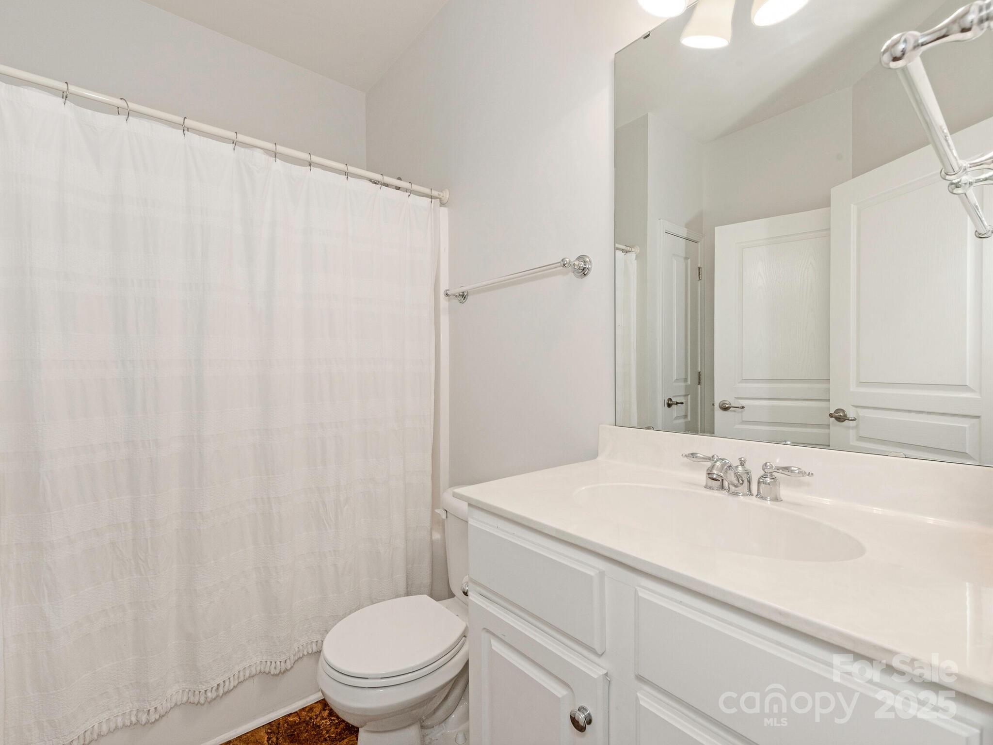 5306 Ridge Path Lane Charlotte, NC 28269 - Photo 16 of 21 Gallery Image 16