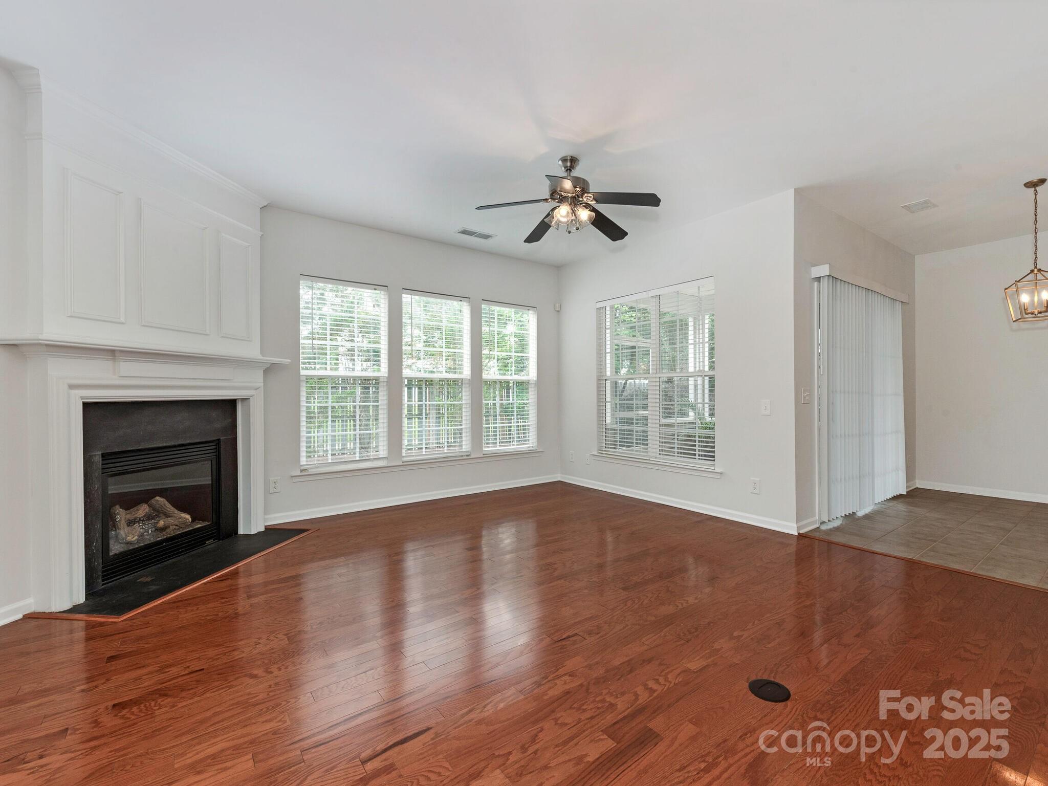 5306 Ridge Path Lane Charlotte, NC 28269 - Photo 5 of 21 Gallery Image 5