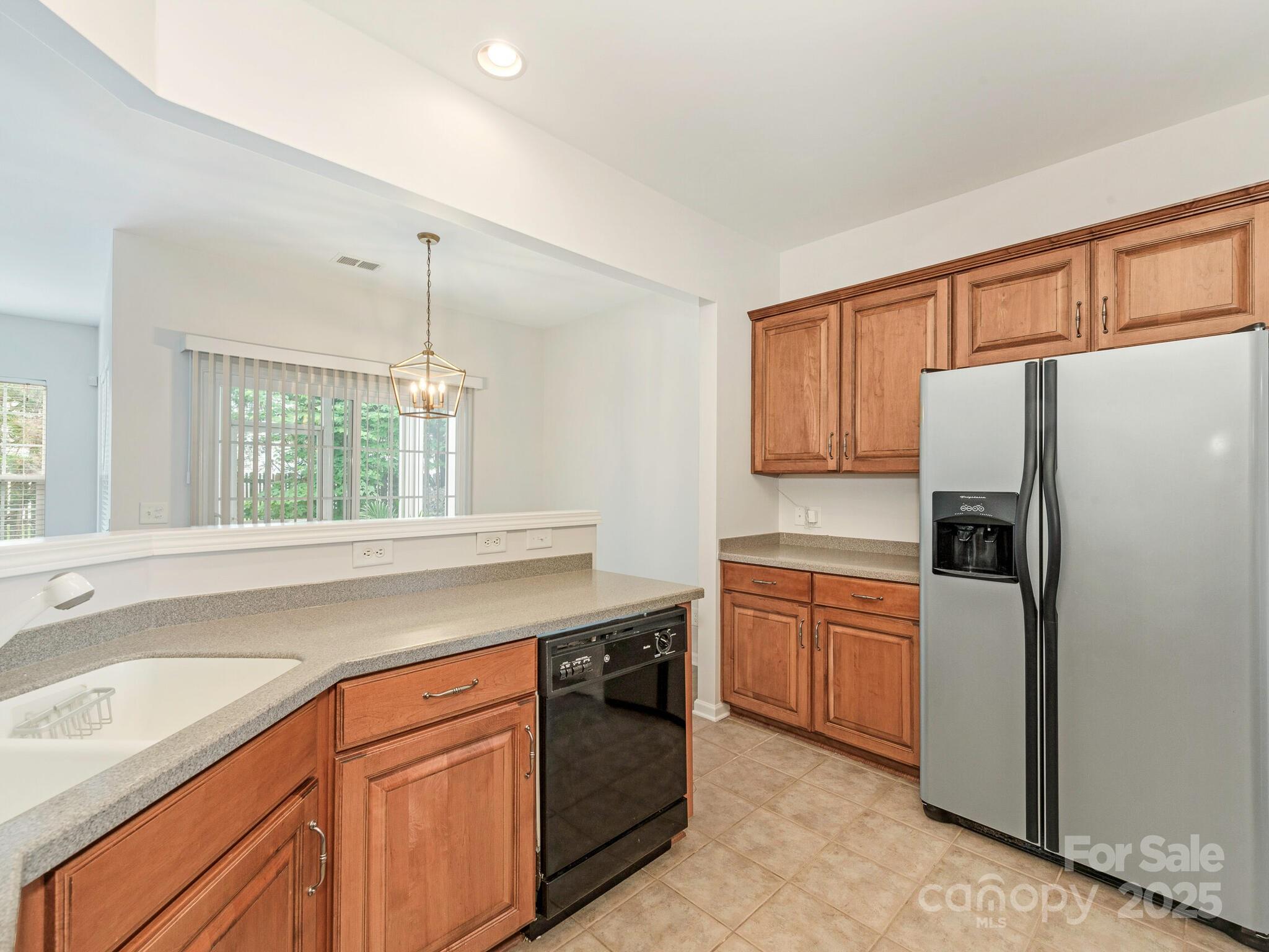 5306 Ridge Path Lane Charlotte, NC 28269 - Photo 7 of 21 Gallery Image 7