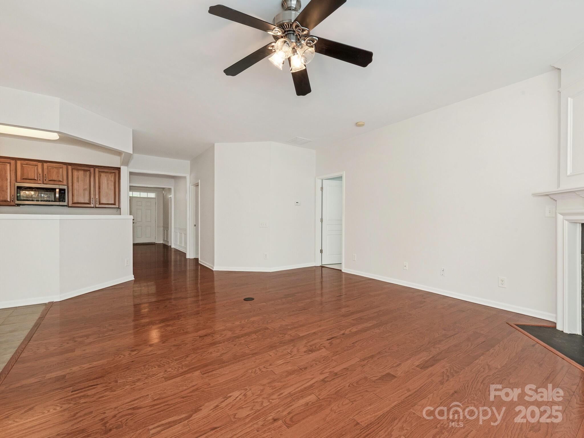 5306 Ridge Path Lane Charlotte, NC 28269 - Photo 9 of 21 Gallery Image 9