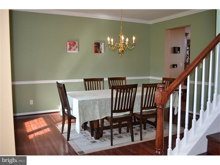8 Phillips Circle Aston, PA 19014 - Photo 10 of 19