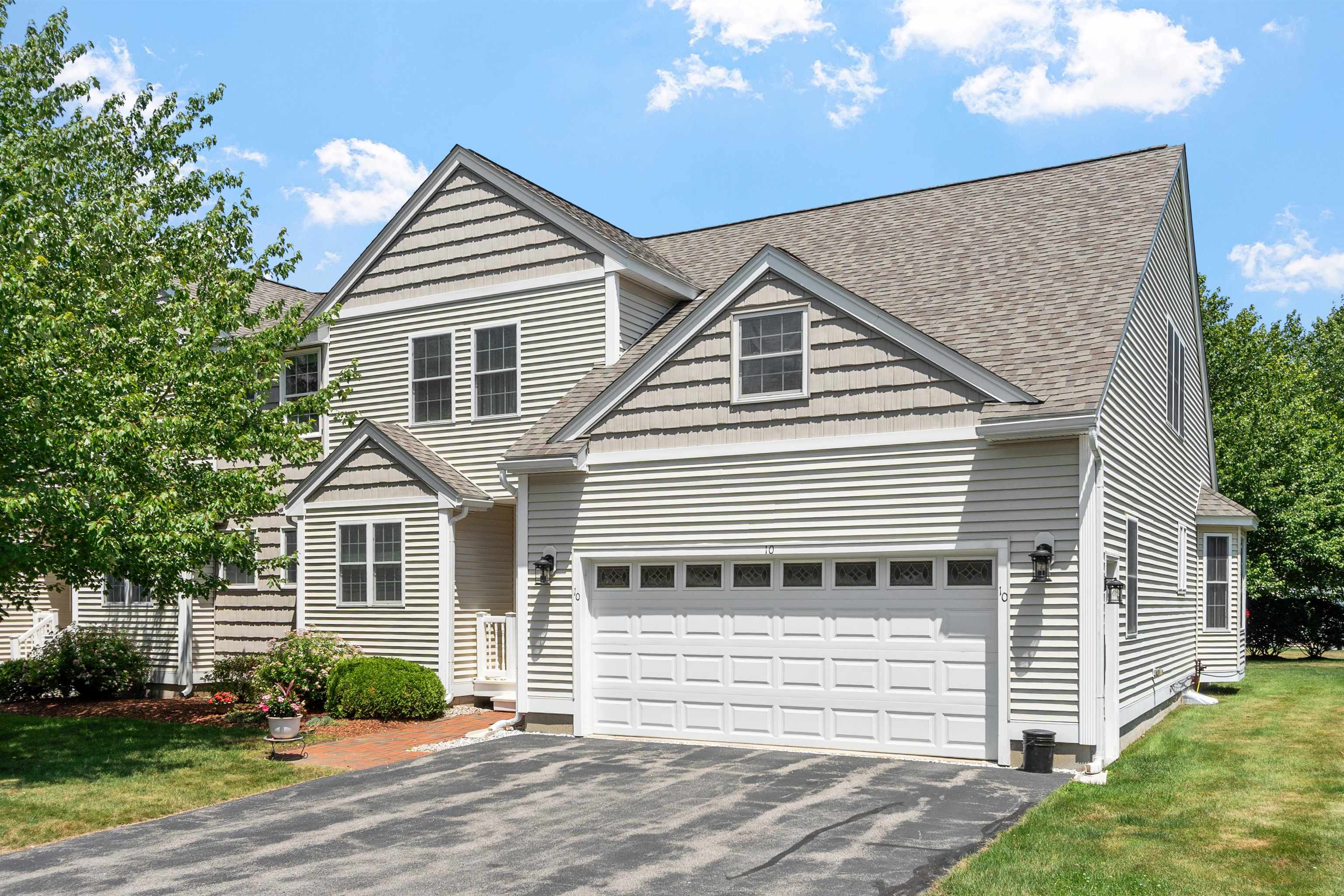 10 Terrell Lane, Unit 10 Hollis, NH 03049 - Photo 1 of 41
