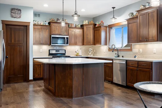 $540,000 | 1201 Bishop Circle, Watertown, MN 55388