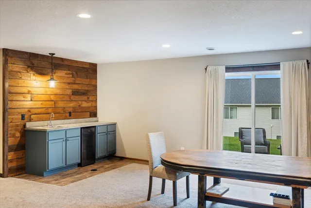 $540,000 | 1201 Bishop Circle, Watertown, MN 55388