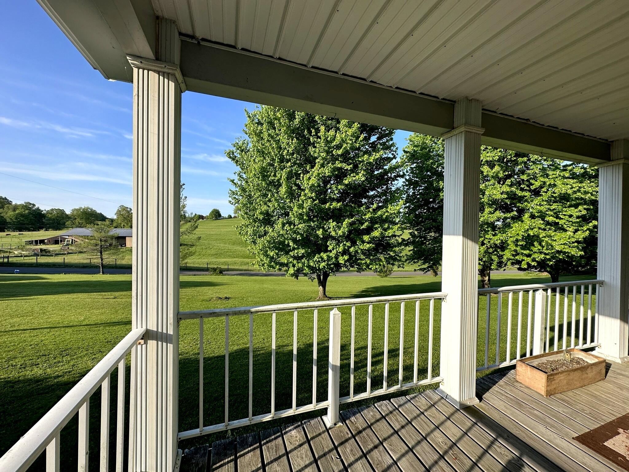 2118 Finley Chapel Road Wellston, OH 45692 - Photo 3 of 49 Front Porch