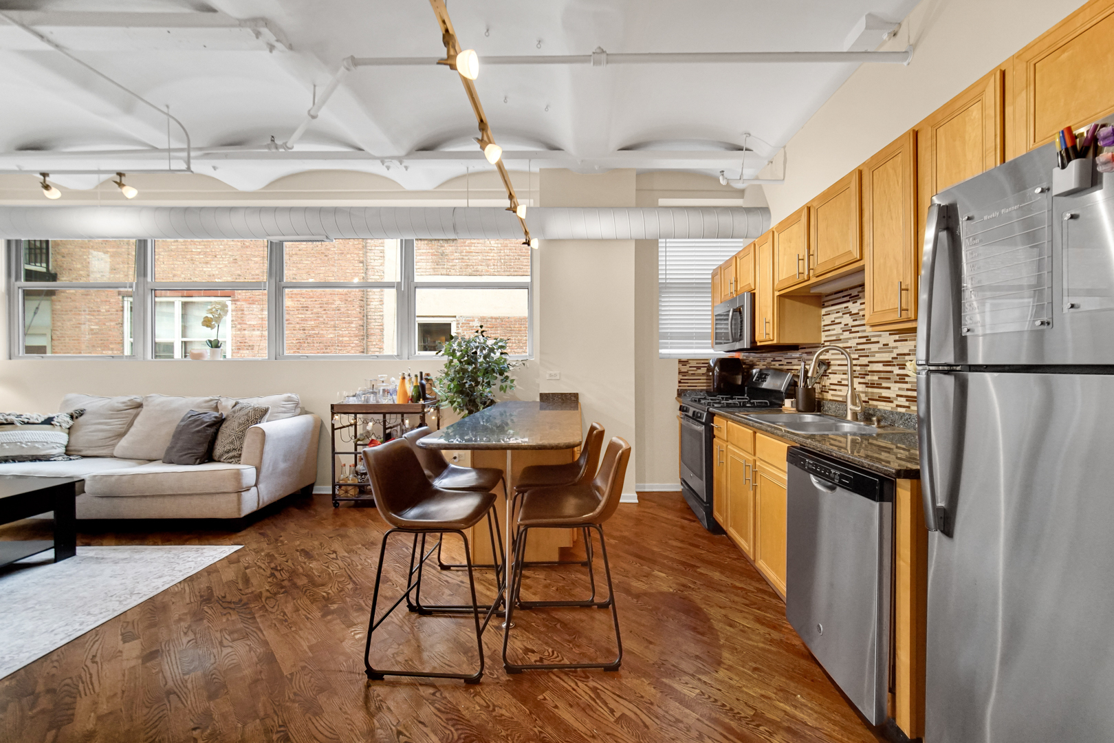 500 South Clinton Street, Unit 646 Chicago, IL 60607 - Photo 9 of 23 Gallery Image 9