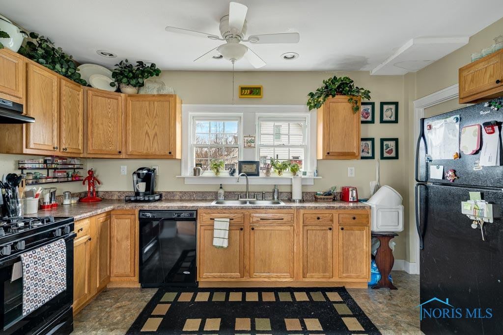5857 Atwell Road Toledo, OH 43613 - Photo 12 of 39 Gallery Image 12