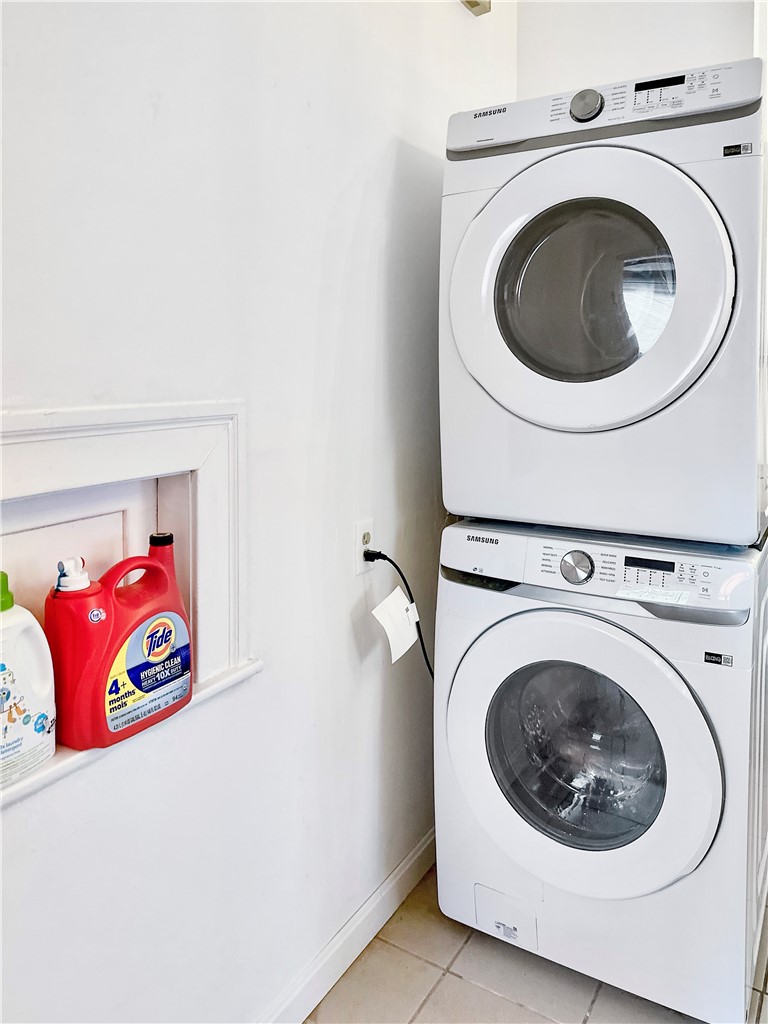 18 Adelphi Avenue Providence, RI 02906 - Photo 23 of 42 Unit 2