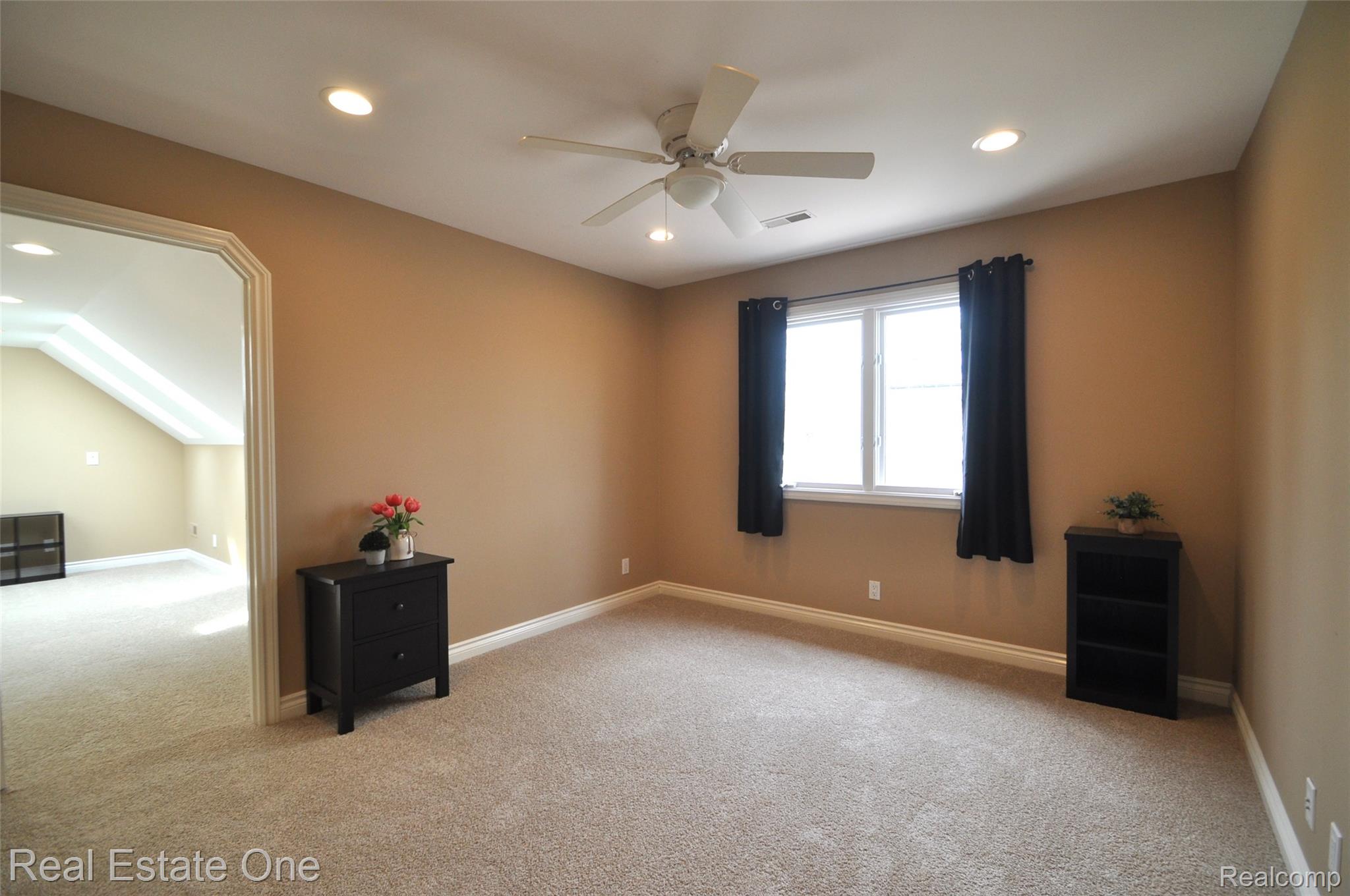 3648 West Tienken Road Rochester, MI 48306 - Photo 29 of 61 Bedroom with Recessed Lighting and New Carpet.