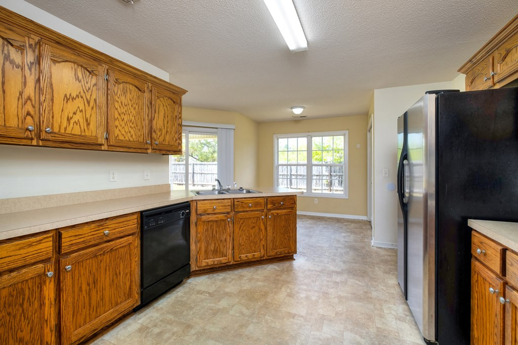 2820 Imperial Way Sumter, SC 29153 - Photo 27 of 38