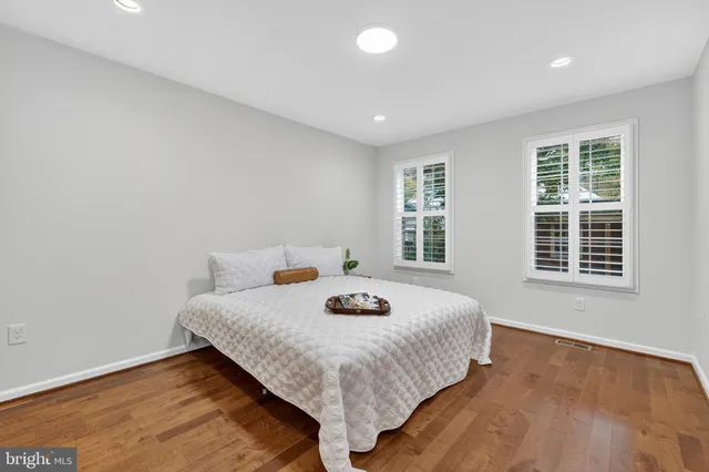 $525,000 | 1424 Littlepage Street, Fredericksburg, VA 22401