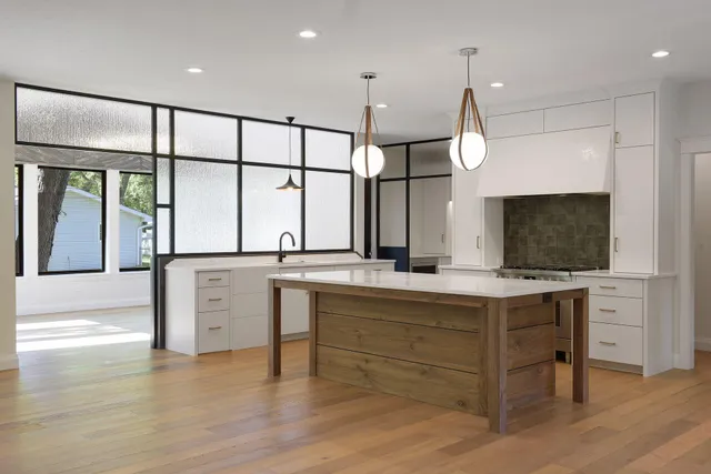 $2,900,000 | 2800 Casco Point Road, Orono, MN 55391