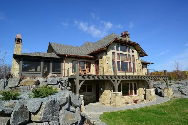 $2,900,000 | 2800 Casco Point Road, Orono, MN 55391