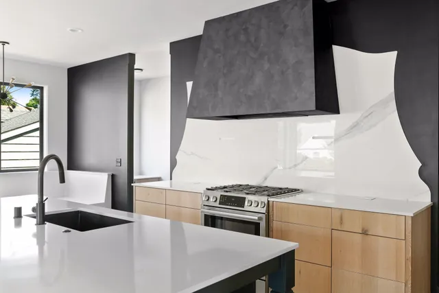 $2,900,000 | 2800 Casco Point Road, Orono, MN 55391