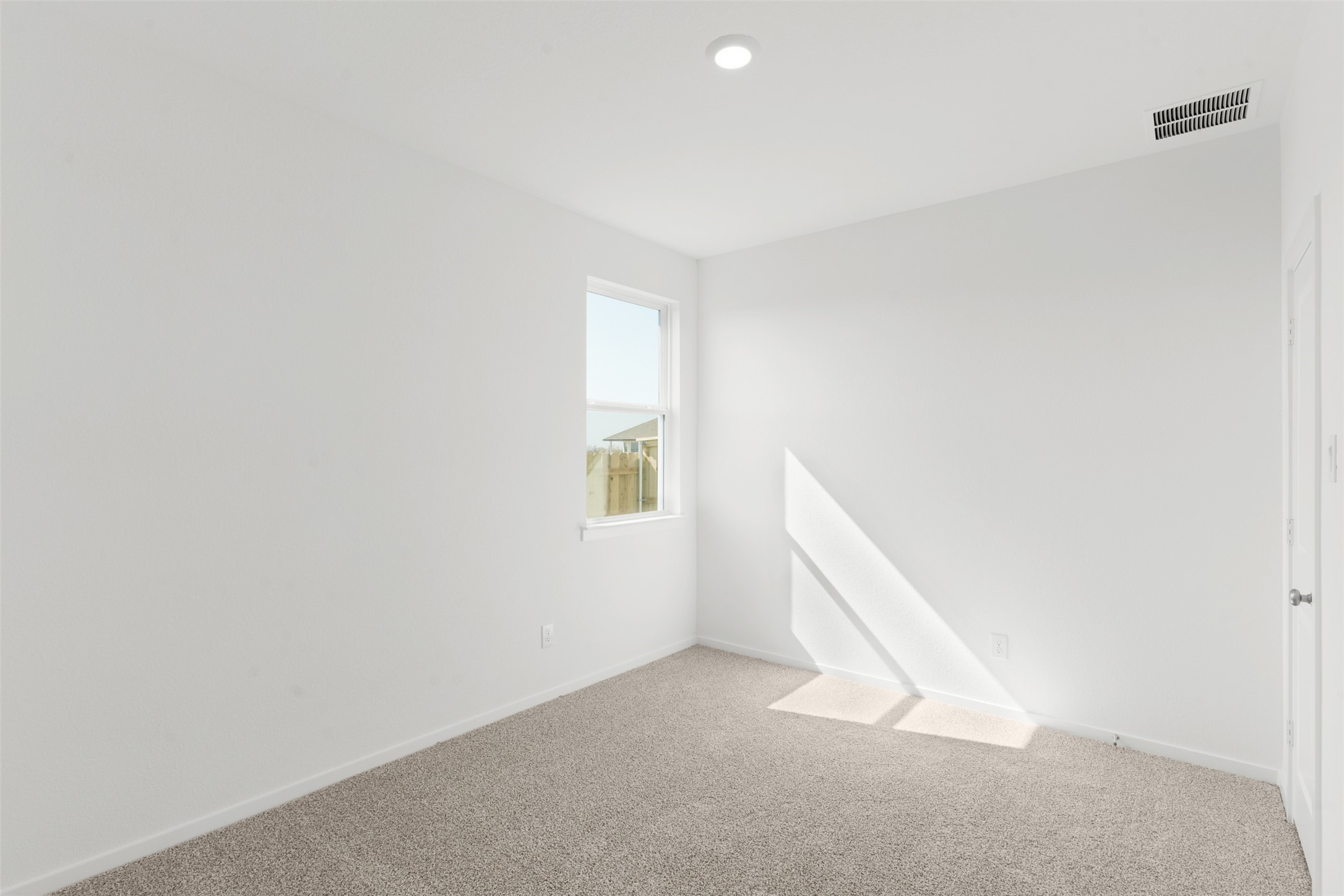 25601 Flora Bella Lane Elgin, TX 78621 - Photo 18 of 27 a view of room and window