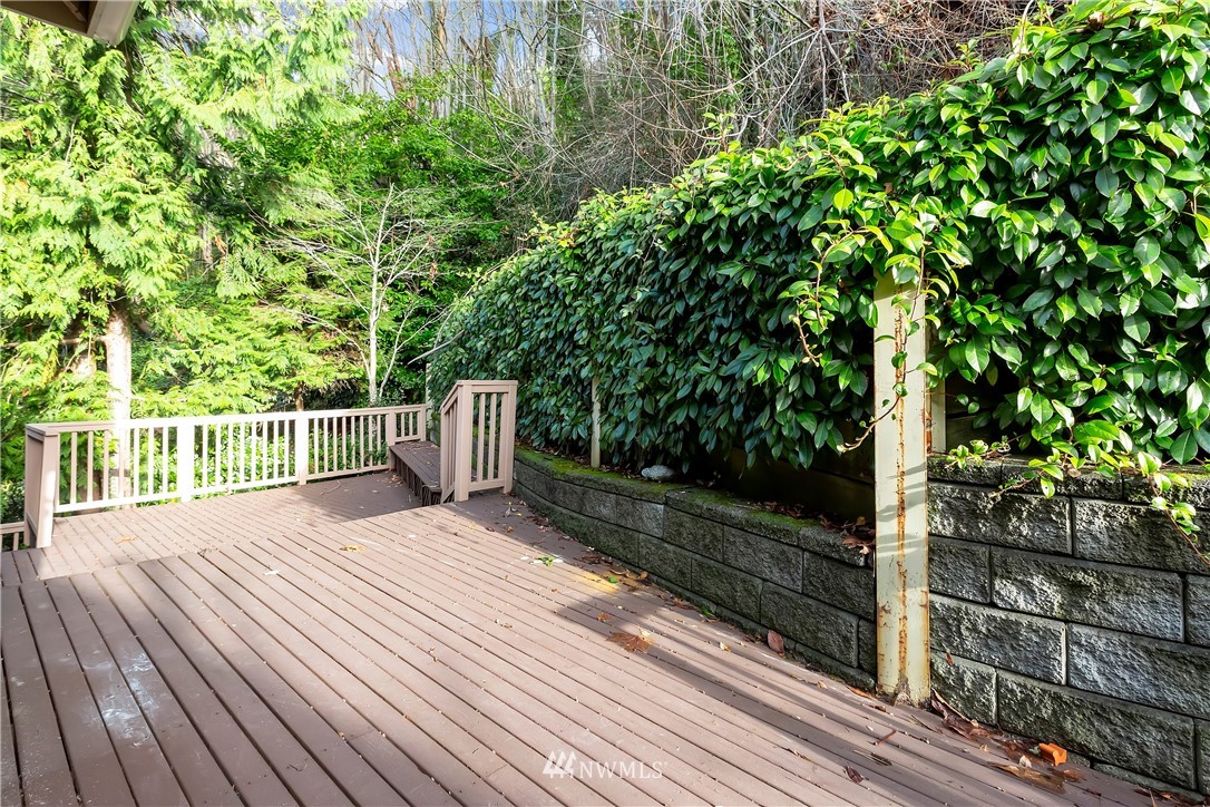 10430 47th Avenue Southwest Seattle, WA 98146 - Photo 23 of 24