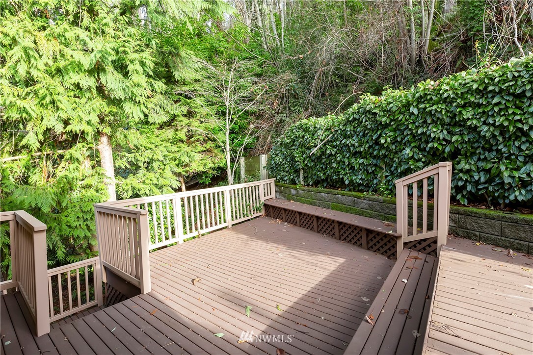 10430 47th Avenue Southwest Seattle, WA 98146 - Photo 24 of 24