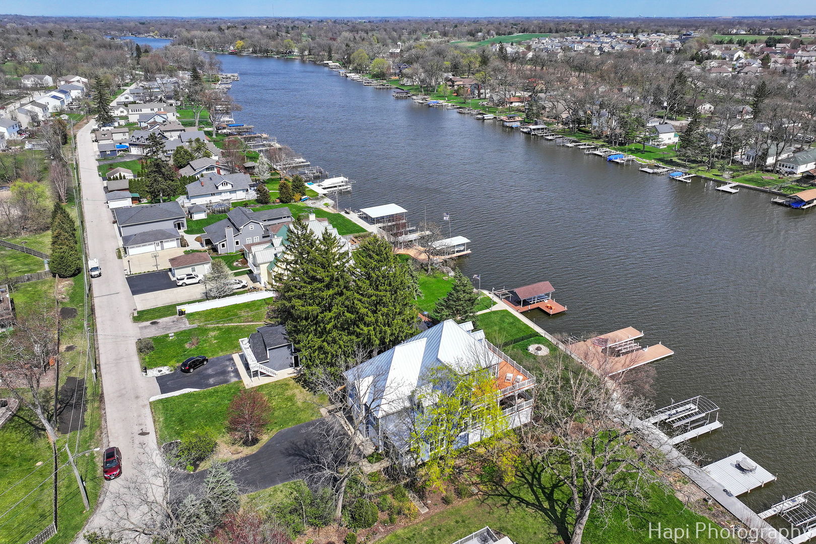 1828 Orchard Beach Road McHenry, IL 60050 - Photo 70 of 80 an aerial view of a houses with a yard