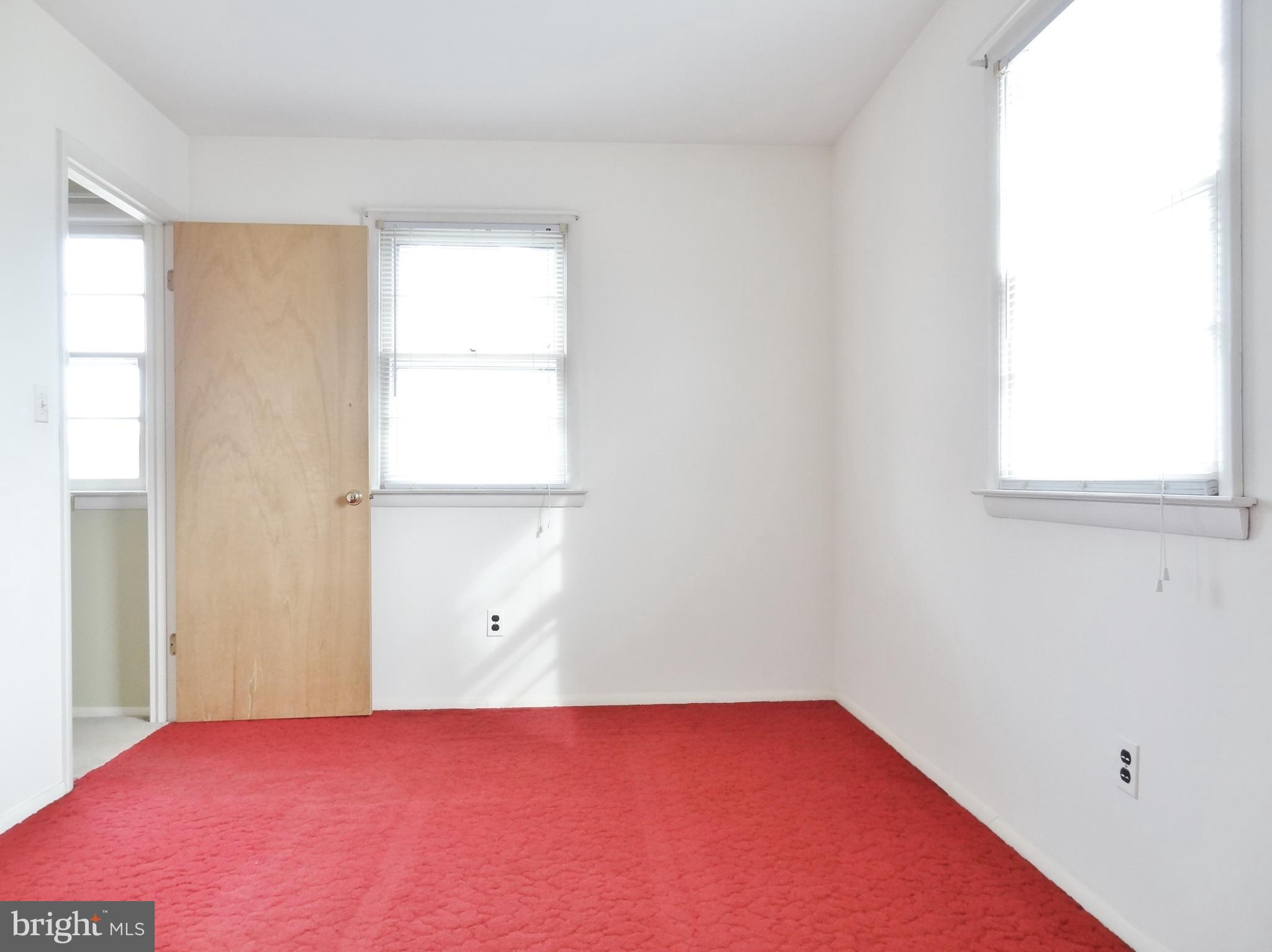 5610 Berwyn Road Berwyn Heights, MD 20740 - Photo 18 of 23 Upper level bedroom