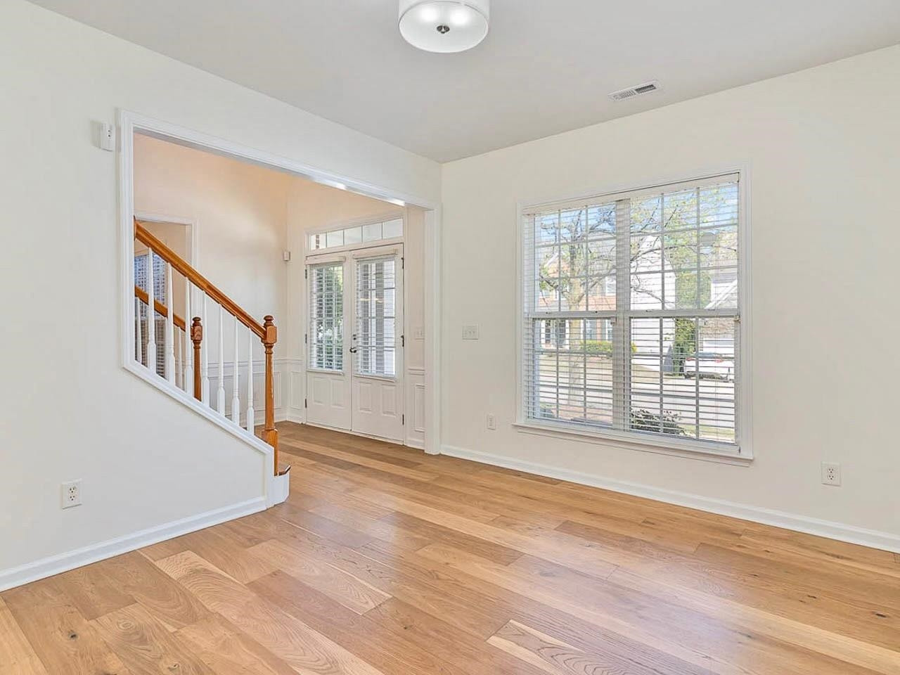 8123 Sommerwell Street Raleigh, NC 27613 - Photo 5 of 35 Photo 5