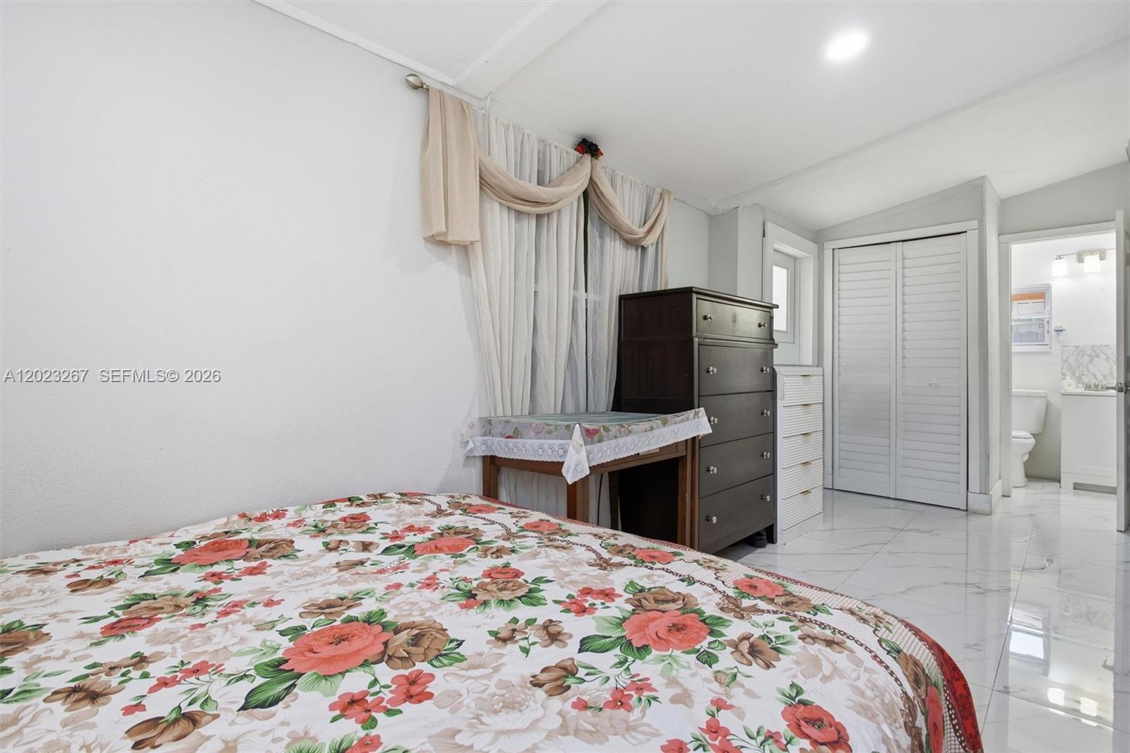 301 Southwest 36th Avenue Miami, FL 33135 - Photo 25 of 54